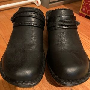 BOC clogs
